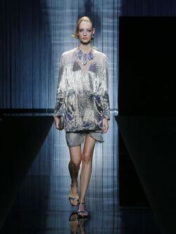 Giorgio Armani womenswear spring summer 2017 fashion show. Charmani The lightness of the body