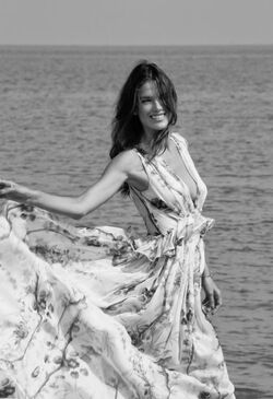 Model Alessandra Ambrosio at the 72th Venice Film Festival