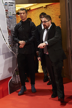 Cristiano Ronaldo jokes with a female TV presenter as he wins Alfredo di Stefano award for La Liga s best player