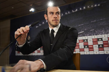 Gareth Bale Signs New Contract at Real Madrid