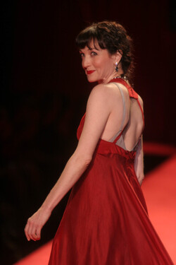 BEBE NEUWIRTH 2006