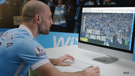 Chris Kamara commentates on Manchester City players trying to build a website as the club announce a partnership with WIX.com UK Chris Kamara commentates on Manchester City players trying to build a website as the club announce a partnership with WIX.com UK