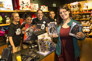 Eager Fans Rush To Buy New Star Wars The Last Jedi Products At Midnight Opening