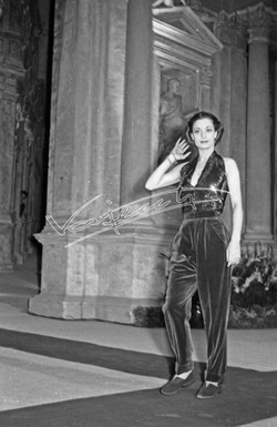 Fiera Campionaria di Vicenza 1949 Alta Moda al Teatro Olimpico