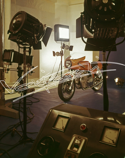 Vajenti - La storia. Pellicola - Diapositiva colori f.to mm 100X120