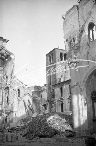 Cattedrale di Vicenza : Restauro 1945-1950. pellicola - negativo bianco e nero fto mm 60x90