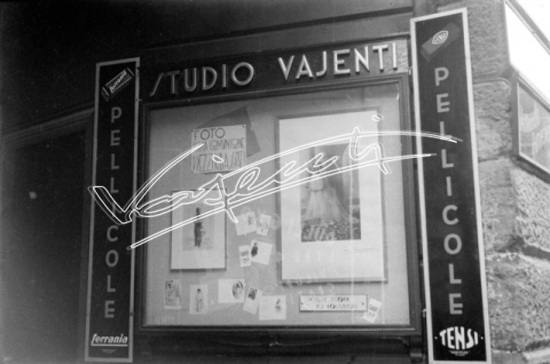 Vajenti - La storia. pellicola - negativo bianco e nero fto mm 60x90