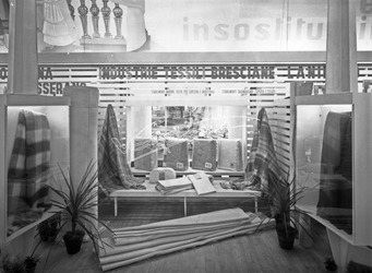 Fiera Campionaria di Vicenza 1950 Stand Industrie Tessili Bresciane Fiera Campionaria di Vicenza 1950 Stand Industrie Tessili Bresciane