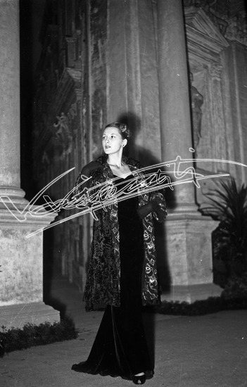 Fiera Campionaria di Vicenza 1950 : Padiglione della lana. Pellicola - negativo bianco e nero f.to mm 60x90