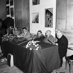 Fiera Campionaria di Vicenza 1953 Mostra della Produttività Festa degli Emigranti Fiera Campionaria di Vicenza 1953 Mostra della Produttività Festa degli Emigranti