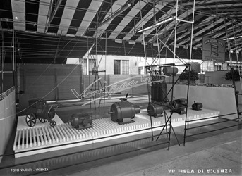 Fiera Campionaria di Vicenza 1951 Stand della Pellizzari