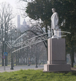 Monumento ad Antonio Fogazzaro Monumento ad Antonio Fogazzaro