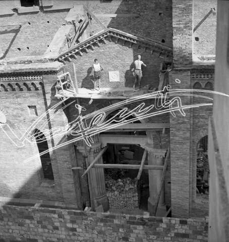Cattedrale di Vicenza : Restauro 1945-1950. pellicola - negativo bianco e nero fto mm 60x60