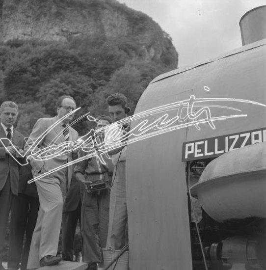 Officine Pellizzari. pellicola - negativo bianco e nero fto mm 60x60