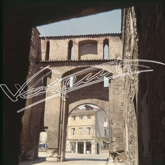 Porta Santa Croce. pellicola - diapositiva colore 6X6