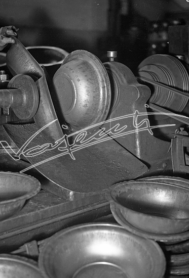 Smalteria Metallurgica Veneta. Pellicola - negativo bianco e nero - f.to mm 60x90