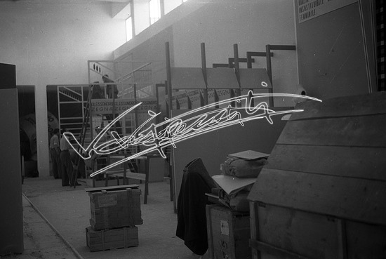 Fiera Campionaria di Vicenza 1949: Allestimento padiglioni. Pellicola - negativo bianco e nero f.to mm 60x90
