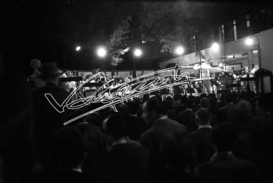Fiera Campionaria di Vicenza 1950 : Spettacolo Musicale. Pellicola - negativo bianco e nero f.to mm 60x90