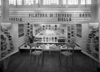 Fiera Campionaria di Vicenza 1950 Stand Filatura di Trivero Fiera Campionaria di Vicenza 1950 Stand Filatura di Trivero