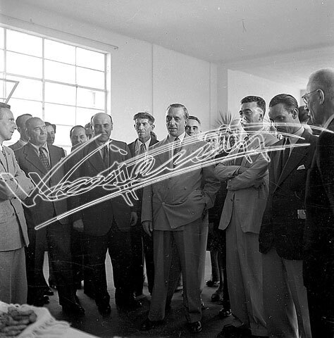 Fiera Campionaria di Vicenza 1946 : Farmaceutica Zambon. pellicola - negativo bianco e nero fto mm 60X60
