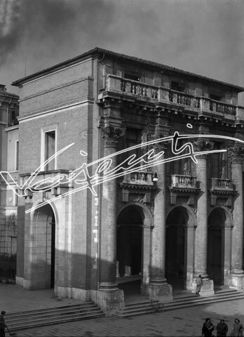 Loggia del Capitanio : Piazza dei Signori. pellicola - negativo bianco e nero fto mm 90x120