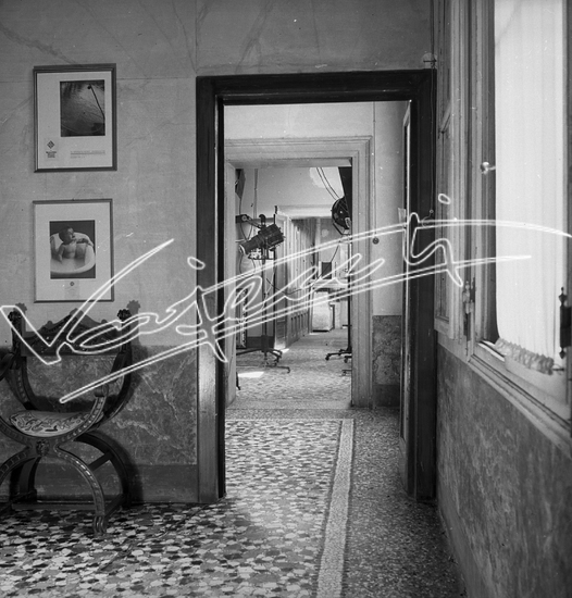 Vajenti - La storia. pellicola - negativa B&N f.to mm 60x60