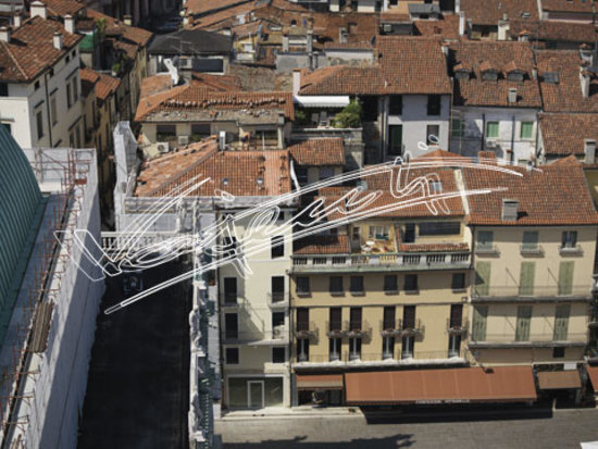 Vicenza : Tetti dalla Torre Bissara. digitale colore 63,5 MB