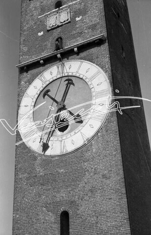 Torre di Piazza "Bissara" : restauro 1947-1951. pellicola-negativo bianco e nero-24X36