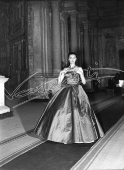 Fiera Campionaria di Vicenza 1951 Alta Moda al Teatro Olimpico