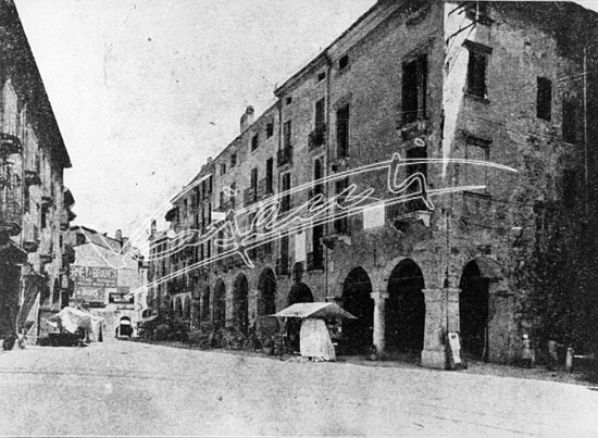 Contrà Garibaldi. Stampa su carta fotografica f.to cm 13x18