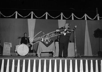 Fiera Campionaria di Vicenza 1953 Spettacolo Rai Fiera Campionaria di Vicenza 1953 Spettacolo Rai