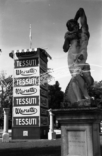 Fiera Campionaria di Vicenza 1950 : Giardino Salvi. Pellicola - negativo bianco e nero f.to mm 60x90