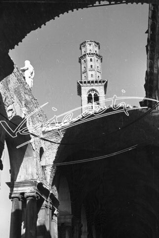 Basilica Palladiana : restauro 1947-1951. pellicola-negativo bianco e nero-24X36