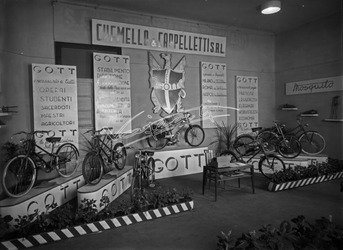 Fiera Campionaria di Vicenza 1949 Stand Cicli Gott Fiera Campionaria di Vicenza 1949 Stand Cicli Gott