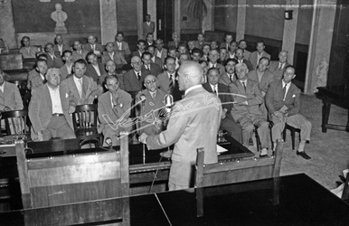 Fiera Campionaria di Vicenza 1953 Mostra della Produttività Convegno in Camera di Commercio Fiera Campionaria di Vicenza 1953 Mostra della Produttività Convegno in Camera di Commercio