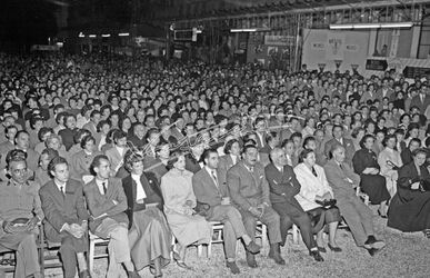 Fiera Campionaria di Vicenza 1953 Spettacolo Rai Fiera Campionaria di Vicenza 1953 Spettacolo Rai