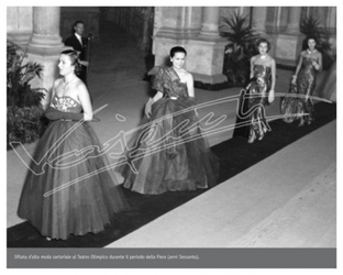 Fiera Campionaria di Vicenza 1951 Alta Moda al Teatro Olimpico