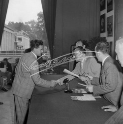 Fiera Campionaria di Vicenza 1953 Mostra della Produttività Convegno Provinciale degli Artigiani Fiera Campionaria di Vicenza 1953 Mostra della Produttività Convegno Provinciale degli Artigiani