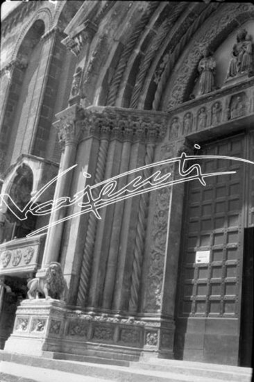 Chiesa di San Lorenzo. pellicola - negativo bianco e nero fto mm 60x90