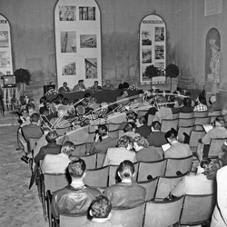 Fiera Campionaria di Vicenza 1953 Mostra della Produttività Festa degli Emigranti Fiera Campionaria di Vicenza 1953 Mostra della Produttività Festa degli Emigranti