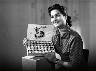 Anna Maria Bugliari Miss Italia 1950 51 Distilleria Fratelli Rossi di Asiago
