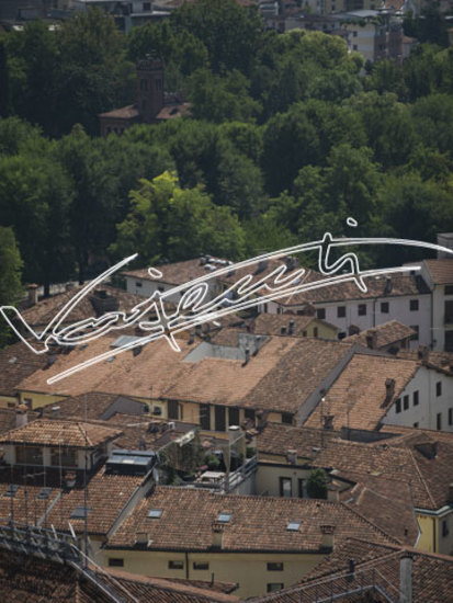 Vicenza : Tetti dalla Torre Bissara. digitale colore 63,5 MB