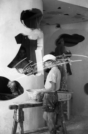 Fiera Campionaria di Vicenza 1949: Allestimento padiglioni. Pellicola - negativo bianco e nero f.to mm 60x90
