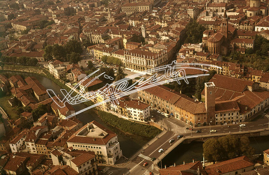 Vicenza: Foto aerea. Pellicola - diapositiva colore f.to mm 60X90