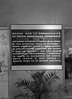 Fiera Campionaria di Vicenza 1953 Mostra della Produttività Fiera Campionaria di Vicenza 1953 Mostra della Produttività