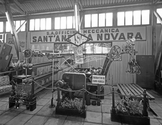 Fiera Campionaria di Vicenza 1949 Stand della Officina Meccanica Sant Andrea Novara