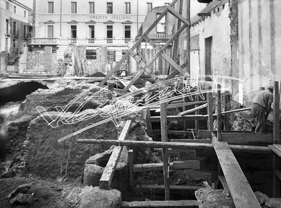 G.Galla libreria Editrice : "Canton de Galla". lastra di vetro - negativo bianco e nero fto mm 180x240