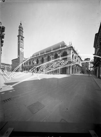 Basilica Palladiana. lastra di vetro - negativo bianco e nero fto mm 180x240
