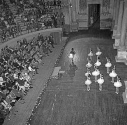 Scuola di danza Vanna Busolini Scuola di danza Vanna Busolini