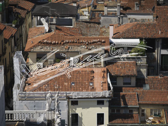 Vicenza : Tetti dalla Torre Bissara. digitale colore 63,5 MB
